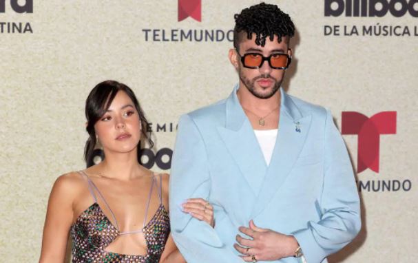 Bad Bunny y su novia de toda la vida