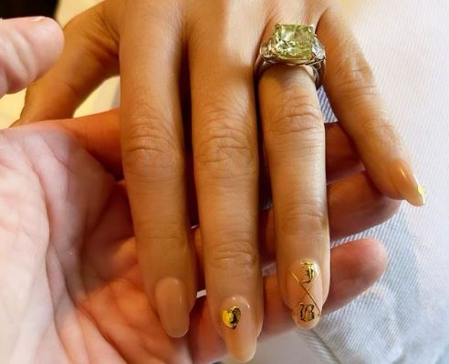La nueva manicura de JLo