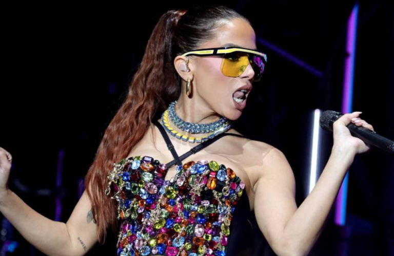 Hombre trata de hacer el paso de Anitta y acaba destrozando el televisor