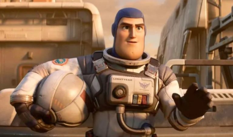 Ya son 14 los países que prohibieron la película de Buzz Lightyear