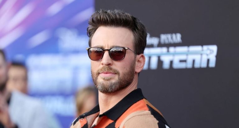 Chris Evans finalmente se despidió de su iPhone 6S.