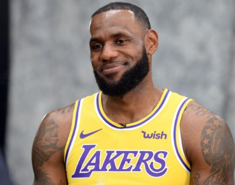 Cómo suavizó LeBron James su crítica a Joe Biden